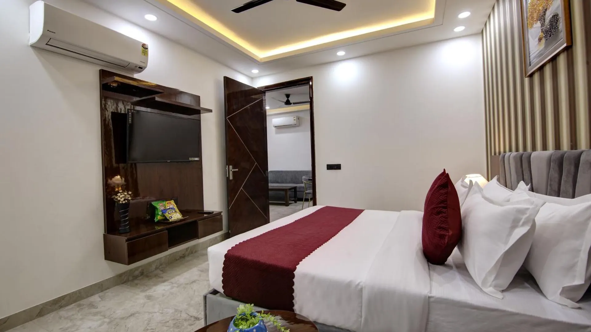 גורגאון Limewood Stay - Millennium Huda City Center דירה
