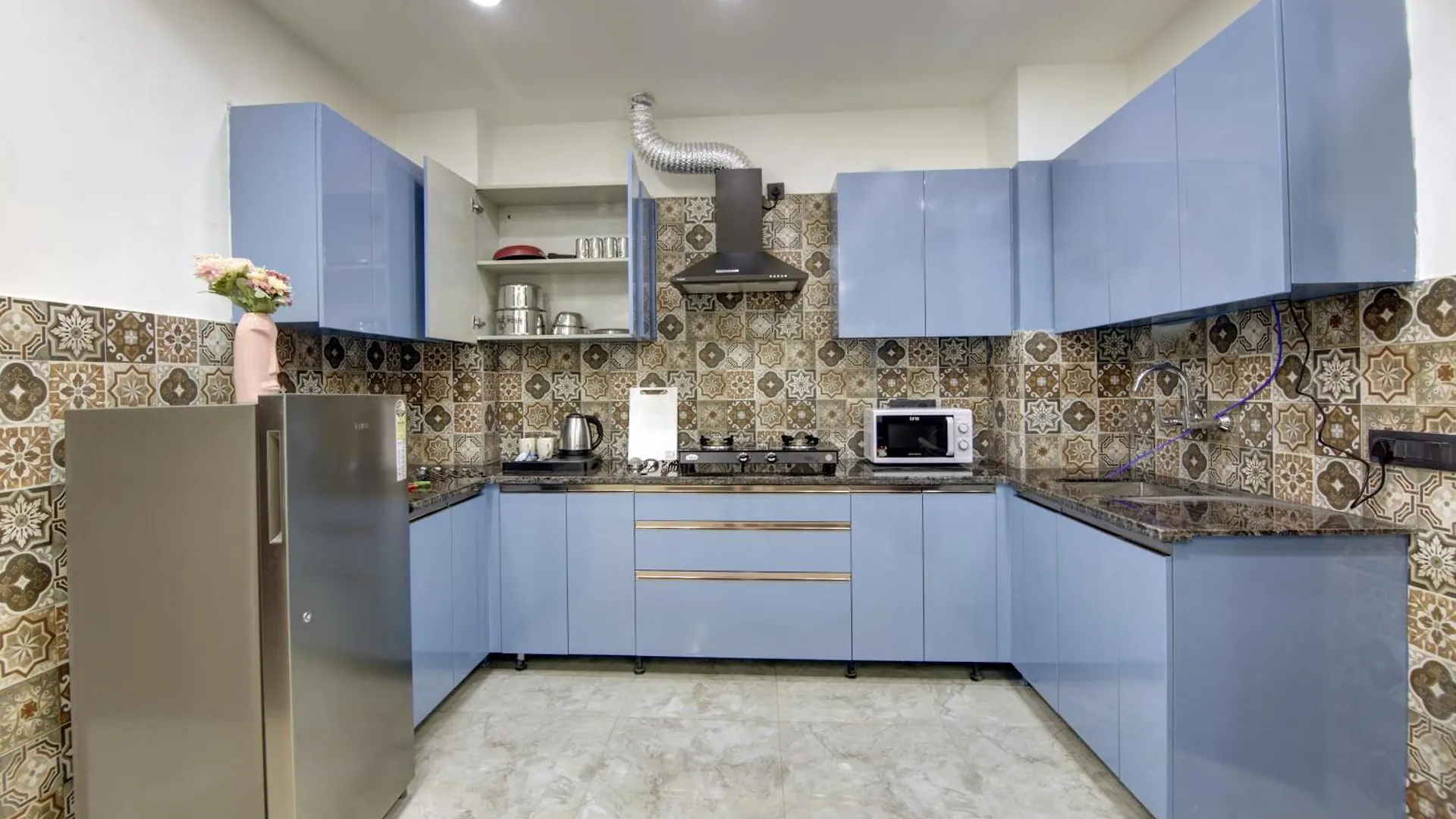 גורגאון Limewood Stay - Millennium Huda City Center דירה